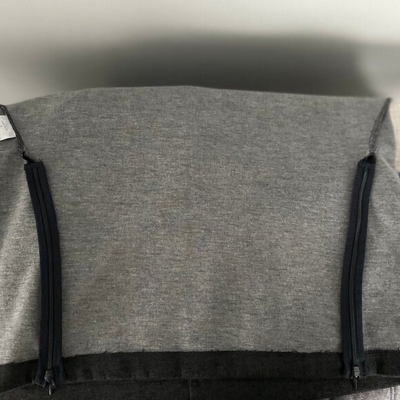 Banana Republic Size Small Gray Top - Picture 13 of 16